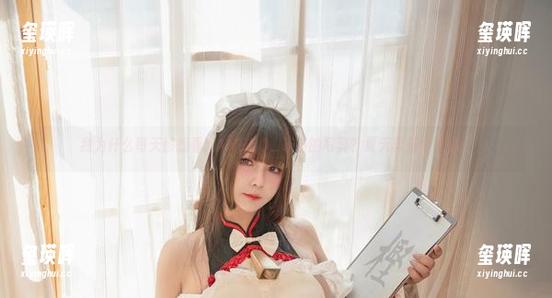 我为什么每天都想看KANEKO_咔喵的写真？夏天真是个理由！