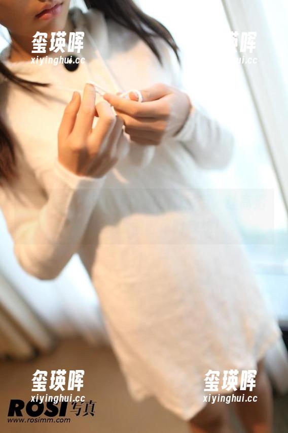 一秒变身心动瞬间：ROSI吊带，让高清的夏天直接撞击你的视线！
