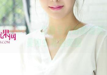 UGirls尤果网 - 优雅与性感的碰撞:陈怡曼内衣私拍美图
