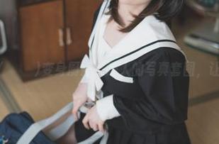 当Uhye(이유혜)变身厨娘：醉人的写真套图，让你心痒痒