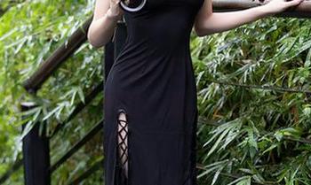 Xiuren秀人网 - 看！Elise谭晓彤的兔女郎写真，图库让人忍不住想点开！