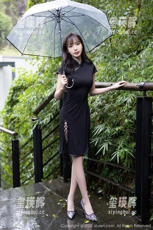 Xiuren秀人网 - 看！Elise谭晓彤的兔女郎写真，图库让人忍不住想点开！