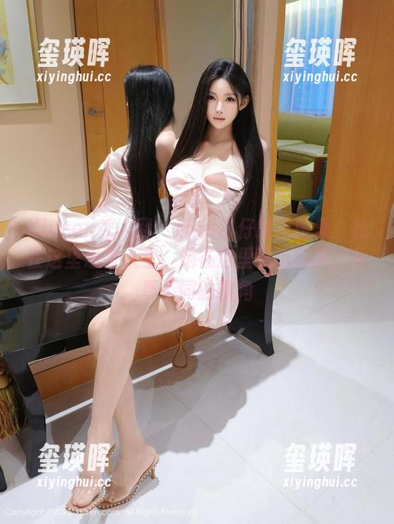 Xiuren秀人网 - tina甜仔教室图集：我在这里思考人生，她在这里制造幻梦，分享不同的视角