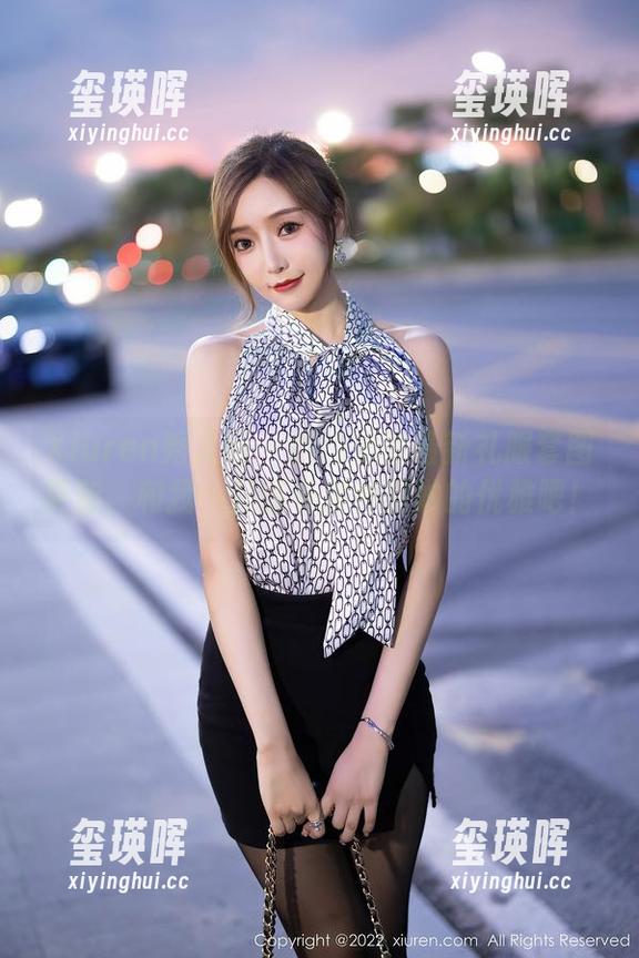 Xiuren秀人网 - 悦悦姐的最新礼服套图更新，和我一起感受那种微妙的优雅吧！