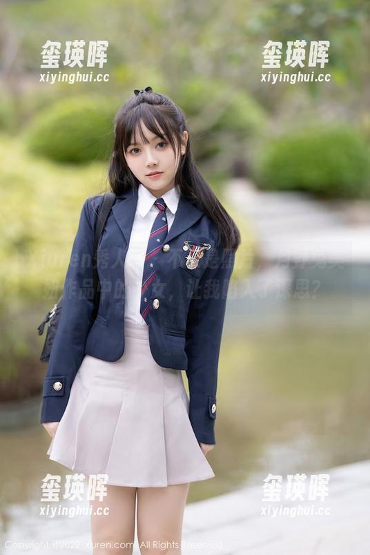 Xiuren秀人网 - 不只是照片，月野兔美妞作品中的少女，让我陷入了深思？