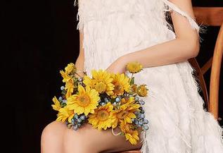 YouMi尤蜜荟 - 下载李芊芊的长腿写真，保证撩到你心跳加速