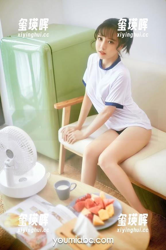 YouMi尤蜜荟 - 不看会遗憾！王雨纯的美足高清照片奉上