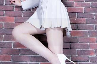 beautyleg - 透明与不透明之间：Lorraine的写真合集让人欲罢不能