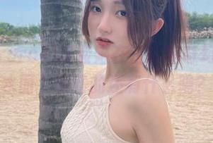 图集：roroki骷髅姬在浴缸的奇幻之旅，水面下藏着的还有什么呢？