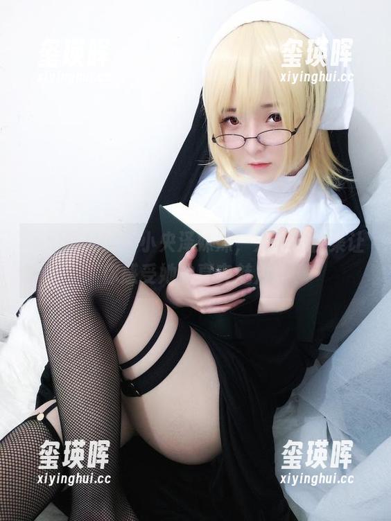 不怕曝光的一小央泽妹妹，无圣光合集让你感受她的真实魅力。
