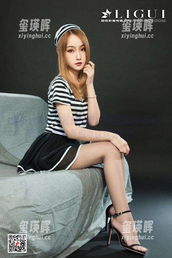 丽柜 - 每一张蕊蕊的清纯写真都似乎在告诉我，现实真的可以这么梦幻！