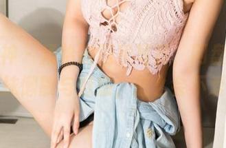 克拉女神 - 汤怡的居家写真,网盘中的那一抹懒散与魅惑,怎么会不爱?
