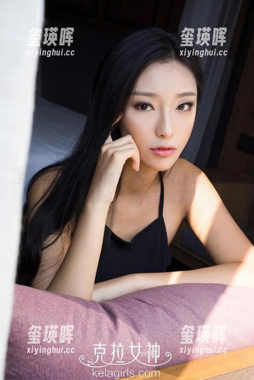 克拉女神 - 百琳的白衬衫全套图集：我到底在看什么，迷失自我了？