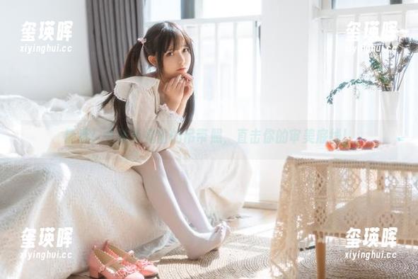精选！六味帝皇酱的吊带照，直击你的审美底线！