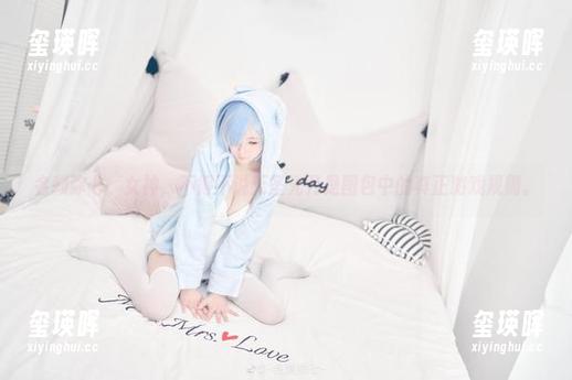 名赖弥七，女神，不得不说无圣光乃是图包中的真正游戏规则。