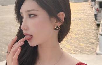 微密圈 - 看周妍希粉色图片合集,心里默默冒出‘哇,好可爱’的声音
