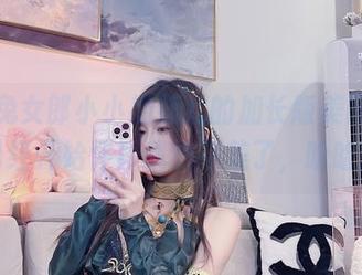 无敌兔女郎小小奶瓶儿的加长版美图，我已经开始怀疑我的审美了，哈哈！