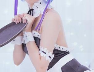 谁说皮衣只给酷girl？小野妹子w的作品在网盘等你