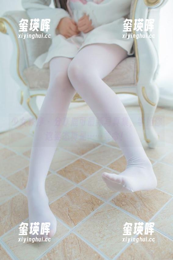 少女秩序 - 分享鹿可最新写真集，学姐你这姿态真是……要命！