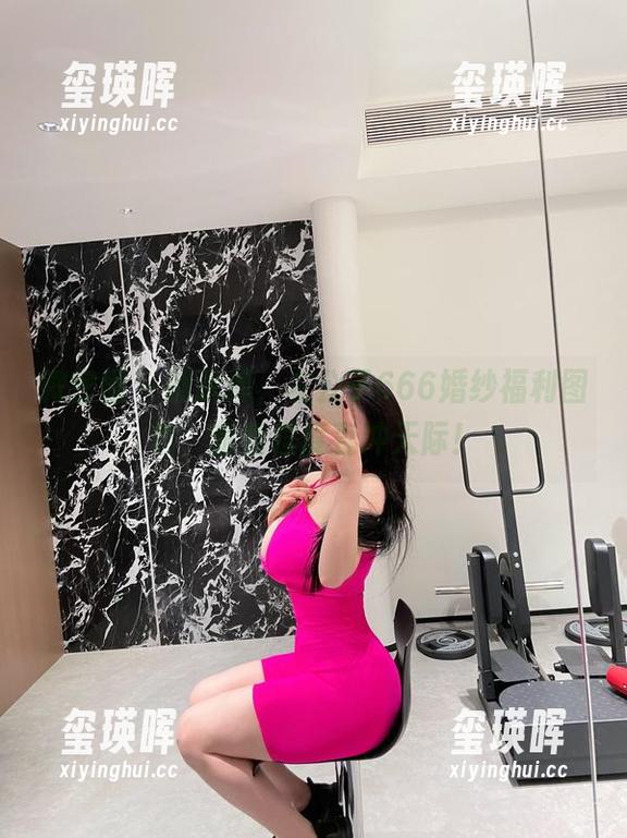 微密圈 - 别犹豫，左公子666婚纱福利图包，甜蜜程度直冲天际！
