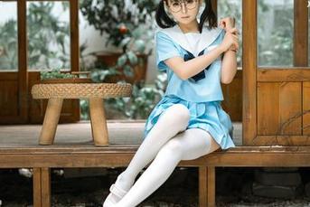 最新套图！短裤和幼水铃衣的“绝配”——谁说短裤不能有高级感？