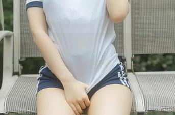 下载幼水铃衣修女写真，别问我怎么了，我也不知道。