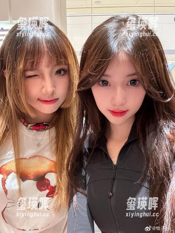 当怡子yiii化身女仆，图册中的每一张都像在跟你悄悄说‘来，今天我来伺候你’！