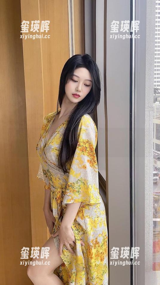 作品解密：抖娘利世与兔子的神秘冒险图包