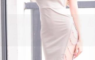别怀疑！抖娘利世的眼镜写真，虽然无圣光，但偏偏更吸引我
