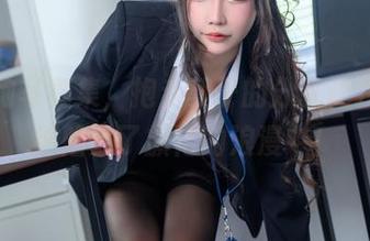 新旗袍写真集，抱走莫子的分享让我一秒钟陷入了旗袍的浪漫中！