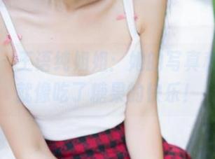 推女神 - 王语纯姐姐：她的写真和图集，就像吃了糖果的快乐！