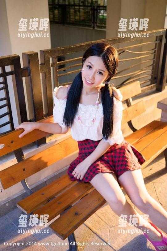 推女神 - 比基尼时光：谭晓彤无圣光的璀璨瞬间