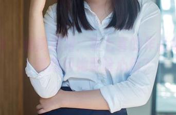 推女郎 - 迷离短裙：李七喜的作品集精选，真想问她要啥心情？