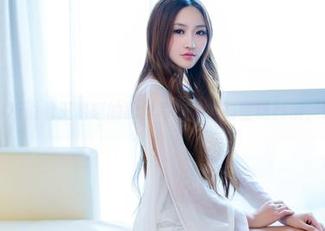推女郎 - 听说看王馨瑶的黑丝写真能提高壁纸颜值，试试吧！