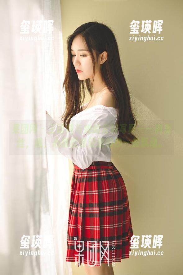 果团网 - 王语纯与她的定制写真——裤里丝，哦，心情就像轻盈的纱一般飘动。
