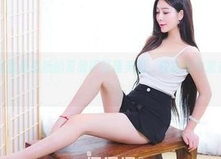 果团网 - 这就是最新的莫雅琪制服美图，快拿纸巾准备应对口水！