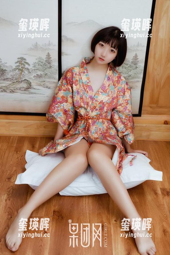 果团网 - 下载这份陈雅漫的套装写真集，看看她的时尚游戏到底有多绝！