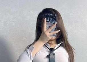 微密圈 - 观看桃沢樱呀的写真,剧情简直就是心画大开,想反复重温!