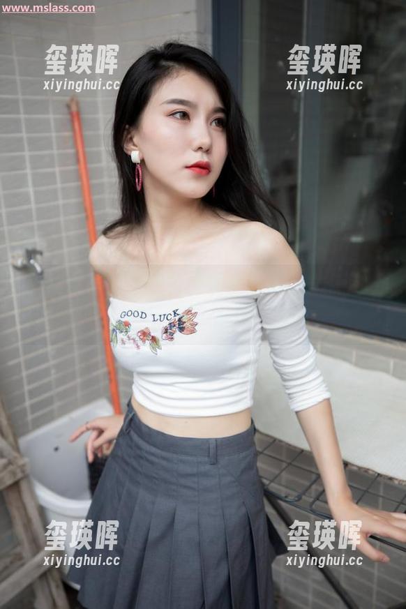 梦丝女神 - 刘诺肉丝壁纸合集，一点诱惑，两分随性