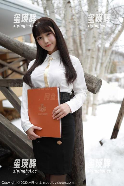 模范学院 - 揭秘！何嘉颖的‘秘书’合集，网盘里趣味横生