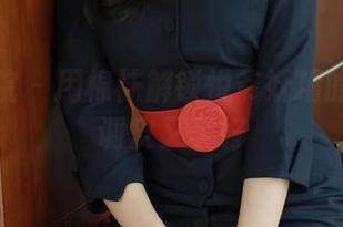 模范学院 - 用棉袜解锁悦爷妖精的写真：调皮又美好