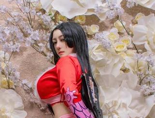 樱晚gigi的写真：共舞之后，你是否也想跳入那片樱花中？