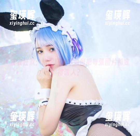皮衣狂欢：洛丽塔大哥如何把每张图片都变得诱人？