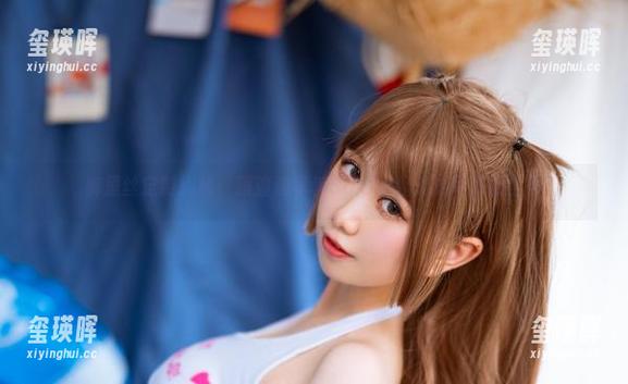 裤里丝定制揭秘：跟渡边早季Saki一起走进写真的世界
