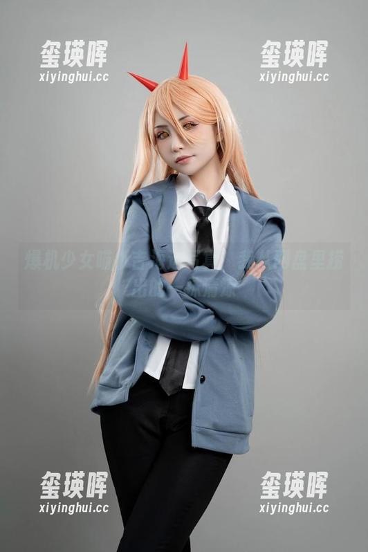 爆机少女喵小吉 爆机少女喵小吉海边写真:我从网盘里捞出的一抹清凉