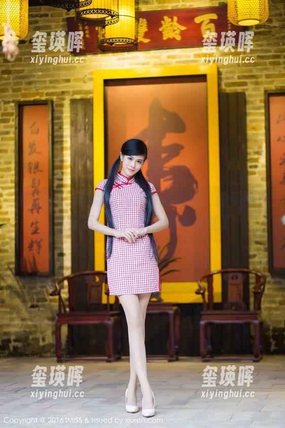 爱蜜社 - 杨紫嫣Cynthia在线，油亮图集就是不一样，心动得有点过了