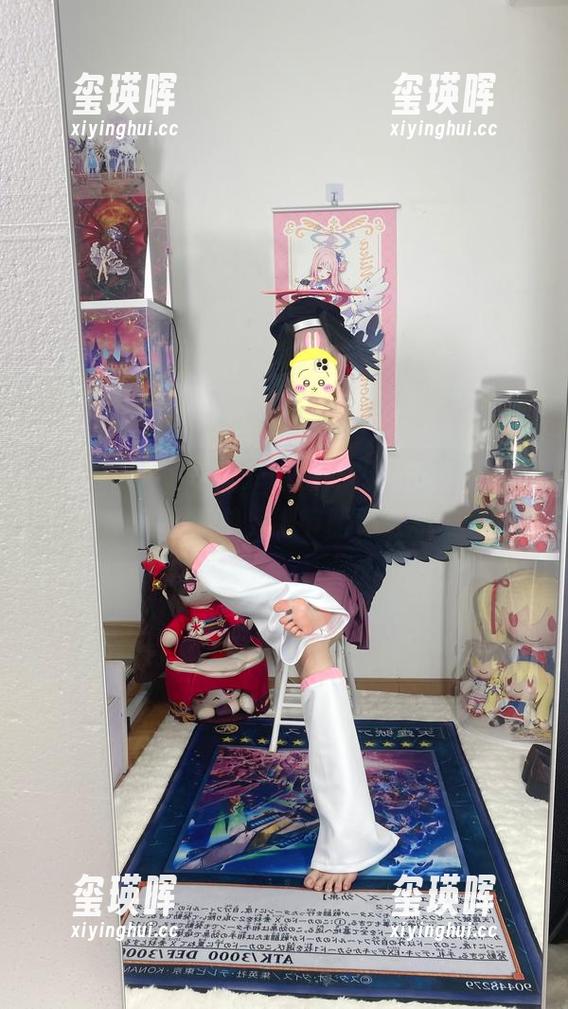 白栎Shirly写真：鸣潮与朽叶千咲，这作品不简单，细节暗藏玄机