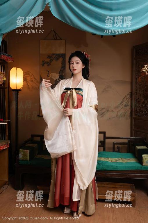 秀人网 - 全集曝光！Jennifer小若的奶牛作品：这不是在牧场，这是艺术！