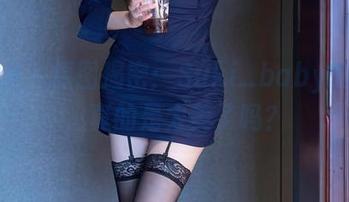 秀人网 - 原图揭密：Suki_baby的礼服，真的是太美了吗？