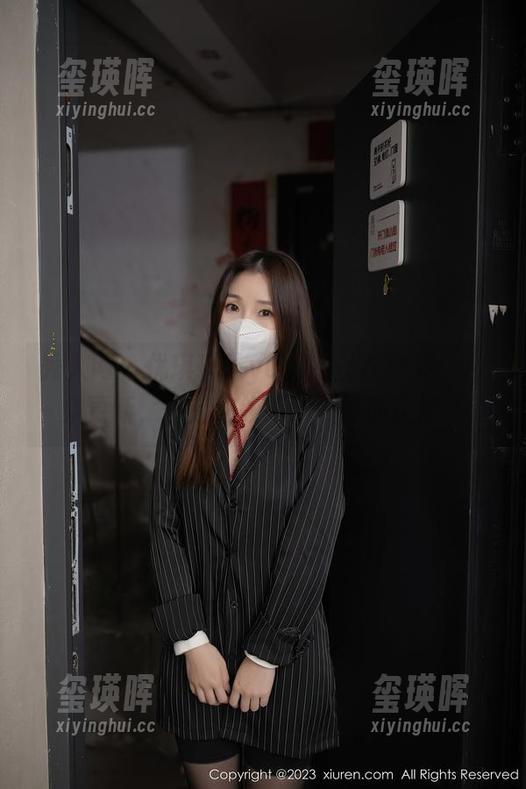 秀人网-优琪琪子yuki 秀人网 - 优琪琪子yuki的丝袜世界:合集更新,一起来领略不一样的风情!